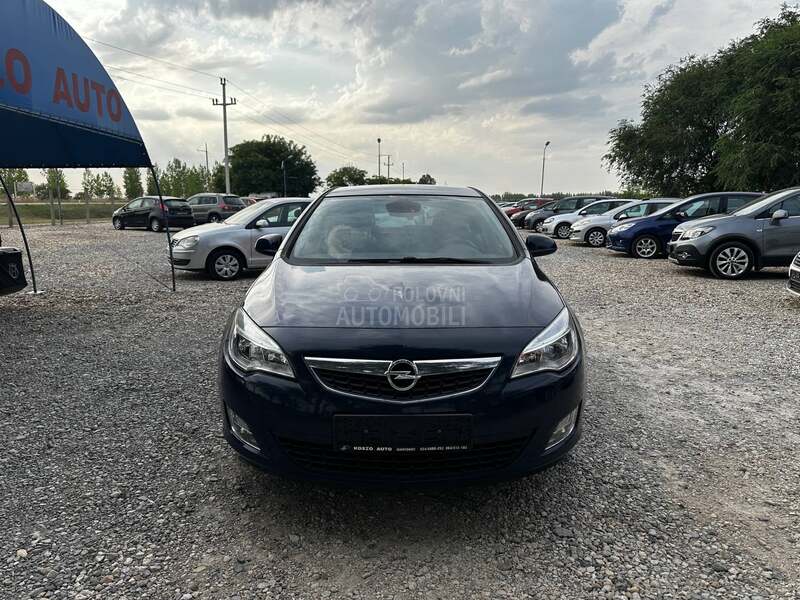 Opel Astra J 1.4