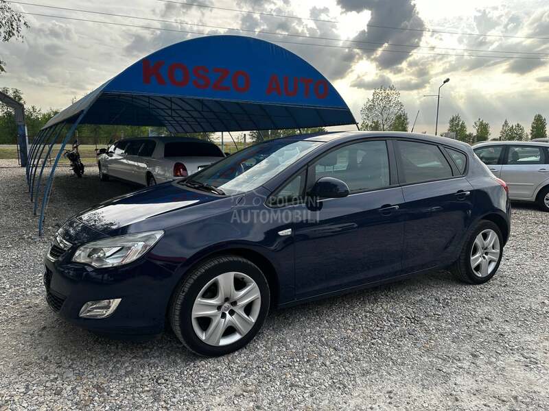 Opel Astra J 1.4