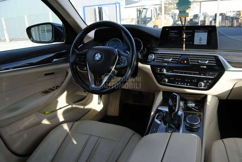 BMW 520 520 X-DRIVE LUXURY