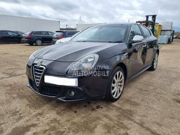 Alfa Romeo Giulietta -  kompletan auto u delovima