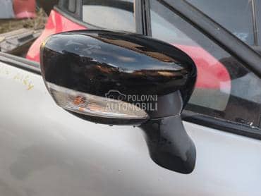 retrovizor za clio 4 za Renault Clio od 2012. do 2018. god.