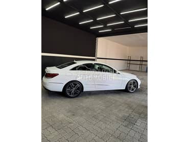 Mercedes Benz E 220 