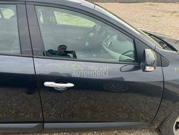 Vrata prednja desna siva TEB66 za Renault Megane od 2009. do 2016. god.