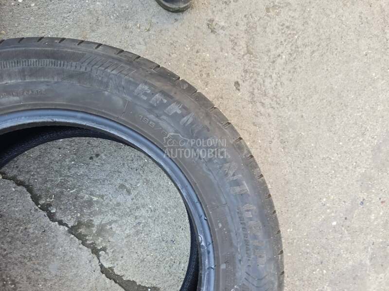 Goodyear 195/65 R15 Zimska