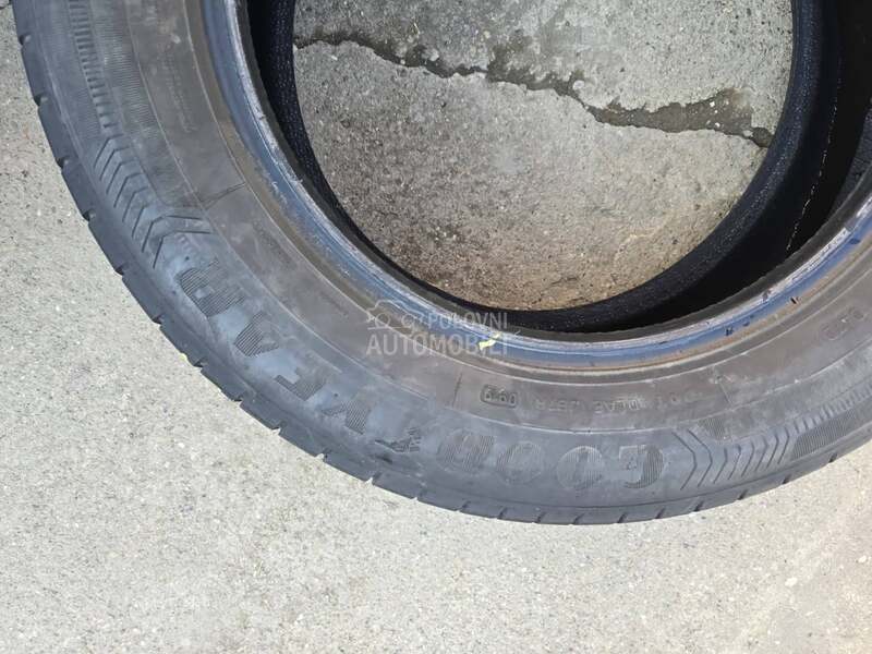 Goodyear 195/65 R15 Zimska