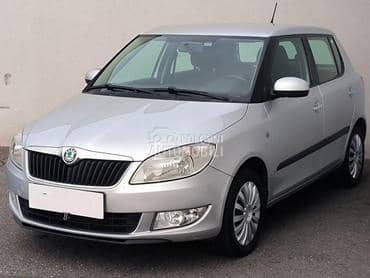 Škoda Fabia II 1.6TDI -  kompletan auto u delovima