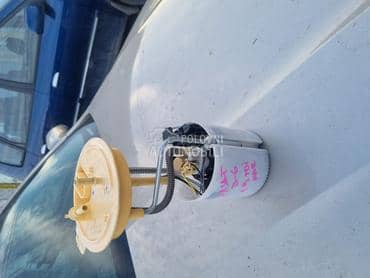 pumpa u rezervaru za Volkswagen Passat B6 od 2005. do 2010. god.