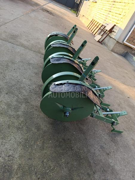 Nodet Pneumassem Tockovi