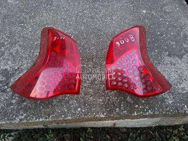 desno stop svetlo za Peugeot 3008