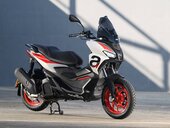 Aprilia SR GT 200 / SPORT