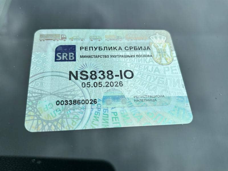 Volkswagen Golf 7 e Golf matrix