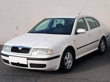 Škoda Octavia I 2.0i -  kompletan auto u delovima