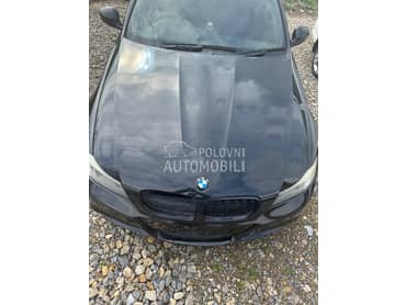 HAUBA GEPEK VRSTA U VISE BOJA za BMW Serija 1, Serija 3, Serija 5 od 2004. do 2016. god.