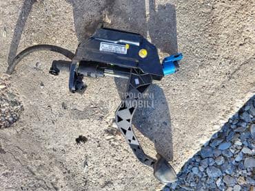 pedala kvačila za Volkswagen Polo od 2002. do 2009. god.