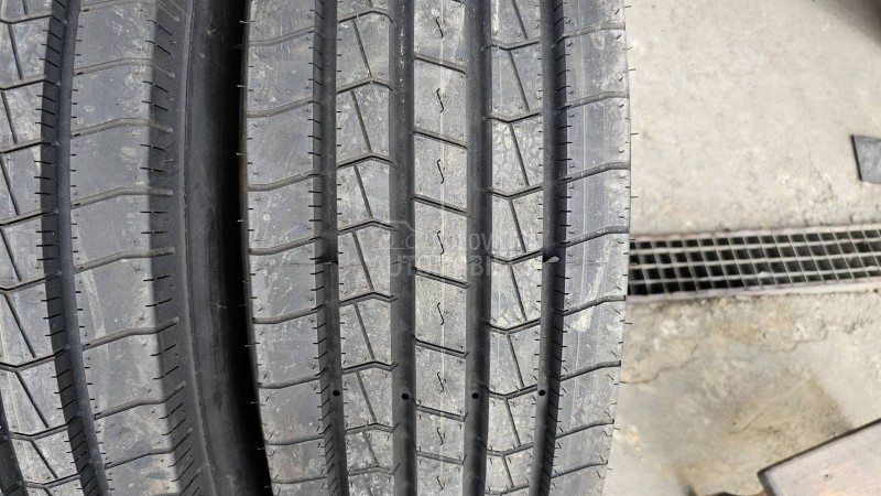 Dunlop 245/70 R19.5 Sve sezone