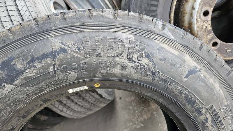 Continental 245/70 R19.5 Sve sezone
