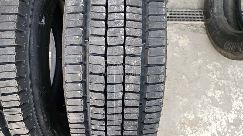Dunlop 245/70 R19.5 Sve sezone