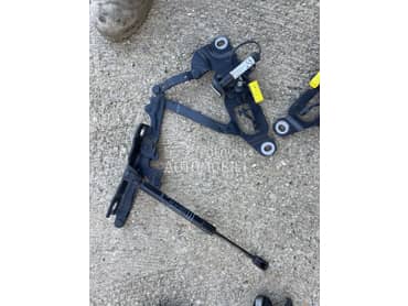 Amortizer haube za BMW 518, 520, 523 ...