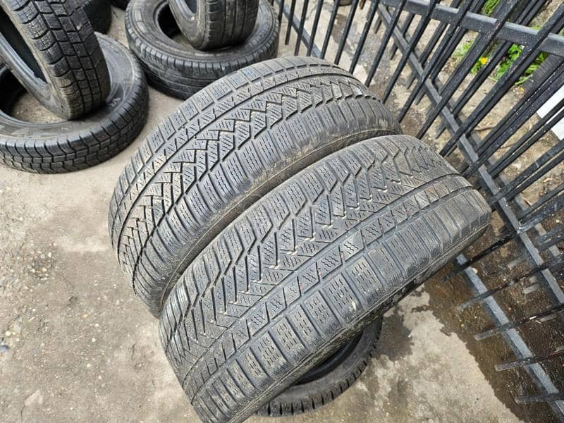 Continental 215/55 R17 Sve sezone