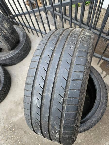 Dunlop 225/45 R17 Letnja