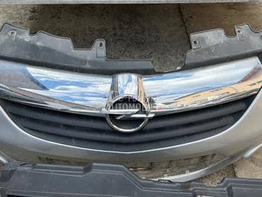 maska hrom znak za Opel Corsa D od 2006. do 2010. god.