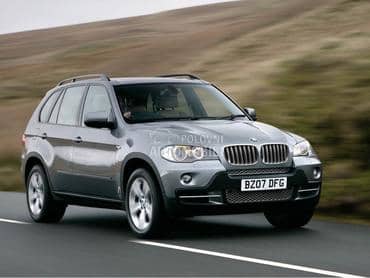BMW X5 e70 -  kompletan auto u delovima