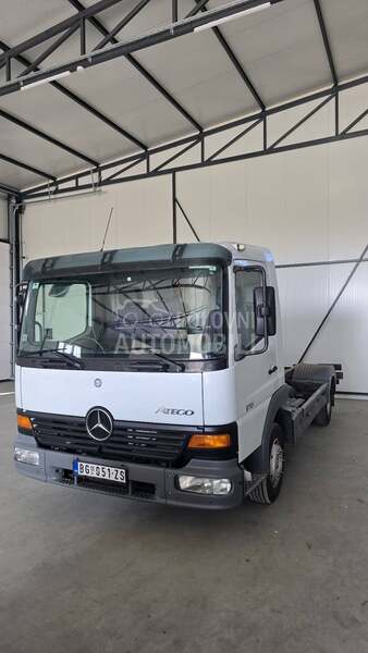 Mercedes Benz Atego 815