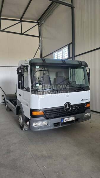 Mercedes Benz Atego 815