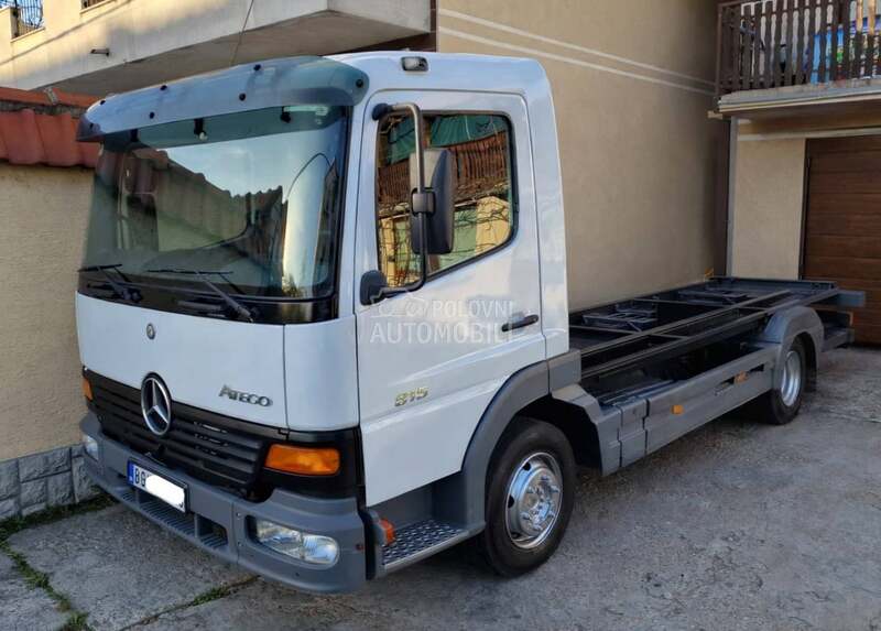 Mercedes Benz Atego 815
