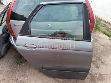 zadnja desna vrata za Renault Scenic od 1999. do 2003. god.