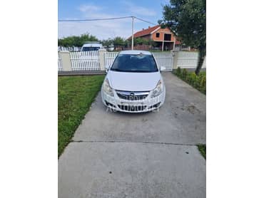 ukrasna maska za Opel Corsa D od 2006. do 2011. god.