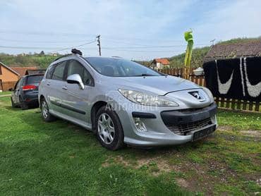 Peugeot 308 -  kompletan auto u delovima
