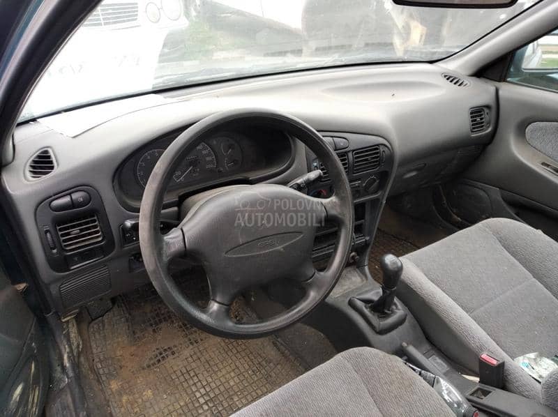 Mitsubishi Lancer 2.0 D 1994. god. -  kompletan auto u delovima