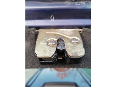 Elektricna brava gepeka za Volvo V40 od 1996. do 2004. god.