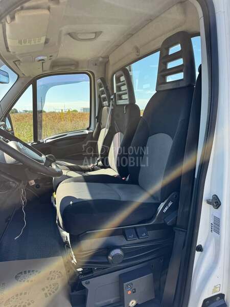 Iveco 35S15