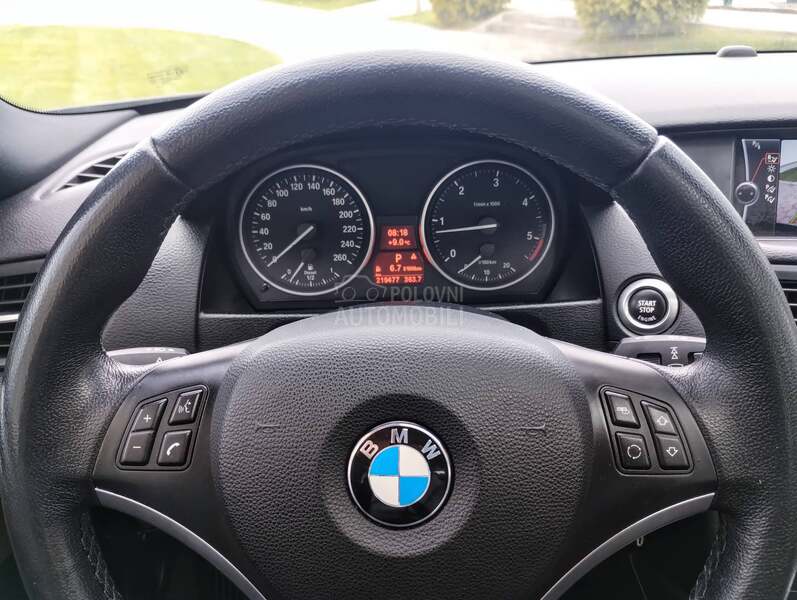 BMW X1 2.0 D X drive