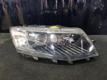 Far Xenon za Škoda Octavia od 2013. do 2017. god.