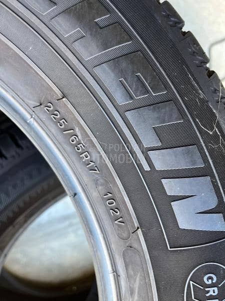 Michelin 225/65 R17 Letnja