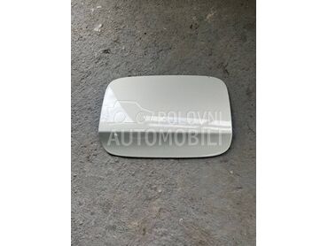 Poklopac rezervoara za Audi Q3