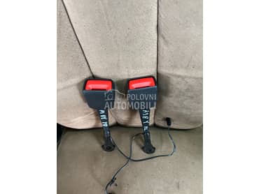 Brava za zakljucavanje pojasa za Audi A3 od 2020. do 2025. god.