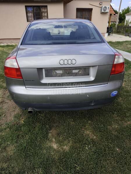 Audi A4 1.6B