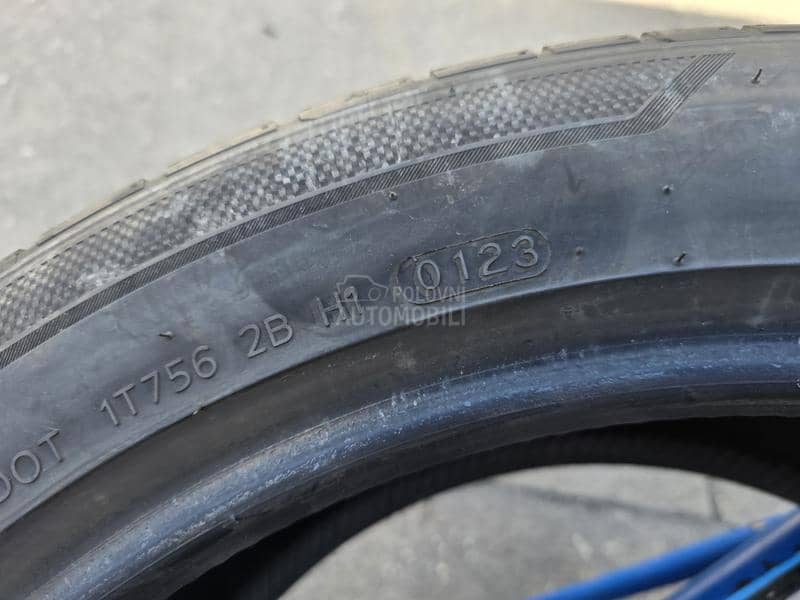 Hankook 255/45 R19 Letnja