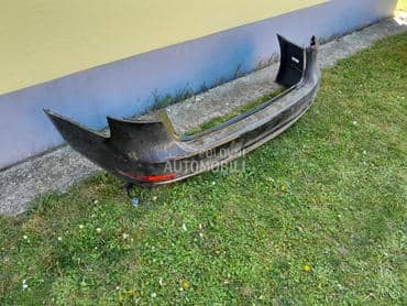 Branik zadnji 8w09 za Audi A4