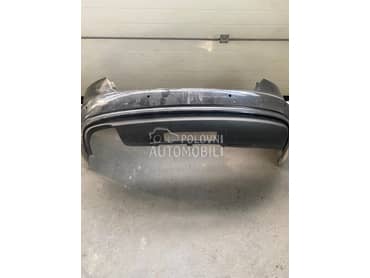 B 8,5 ZADNJI BRANIK za Audi A4 od 2012. do 2016. god.