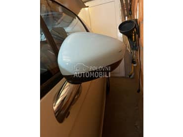 Levi retrovizor za Citroen DS3
