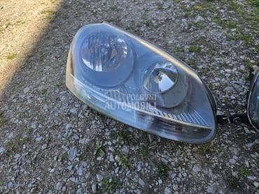 Desni far za Volkswagen Golf 5