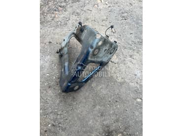 Desni nosac krila za Audi A6 od 2004. do 2011. god.