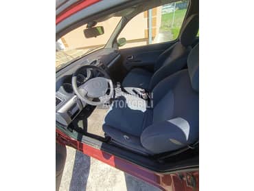 Sedista Clio troja vrata za Renault Clio od 1998. do 2008. god.