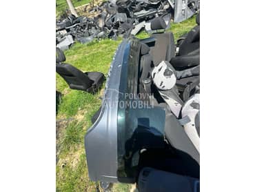 Branik zadnji za Audi A6 Allroad od 2011. do 2014. god.