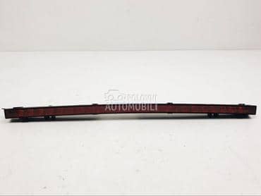 Stop svetlo treće za Škoda Octavia od 2004. do 2013. god.